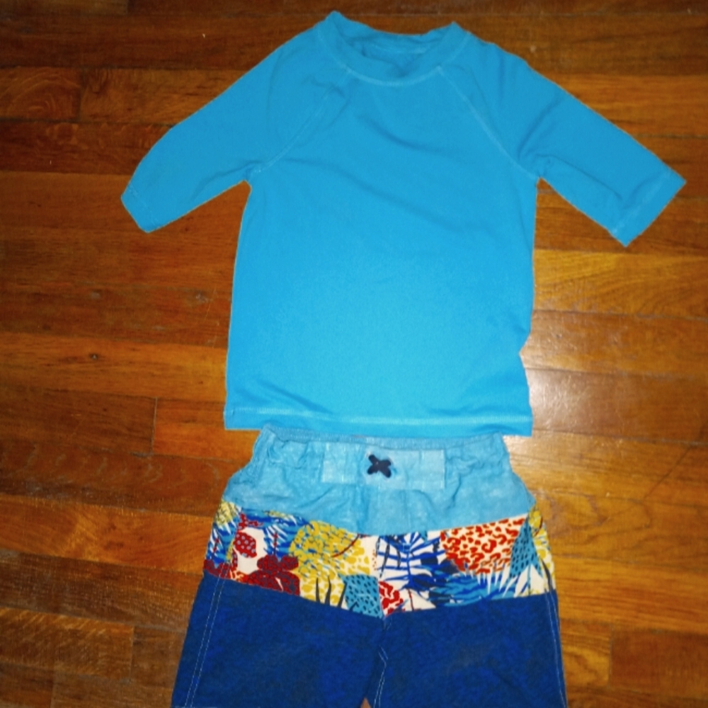 Boys swim set